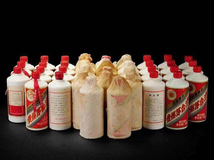 临猗日照岚山回收酒价格哪里回收(附近上门回收茅台酒）?